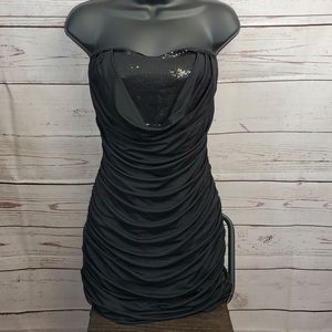 Forever 21 fitted black dress